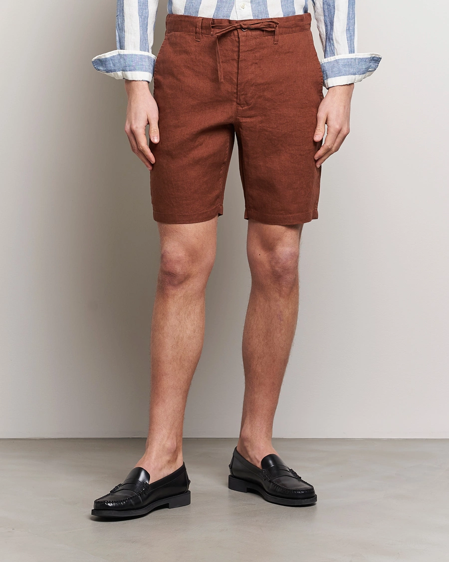 Mies | Vaatteet | GANT | Relaxed Linen Drawstring Shorts Cognac Brown