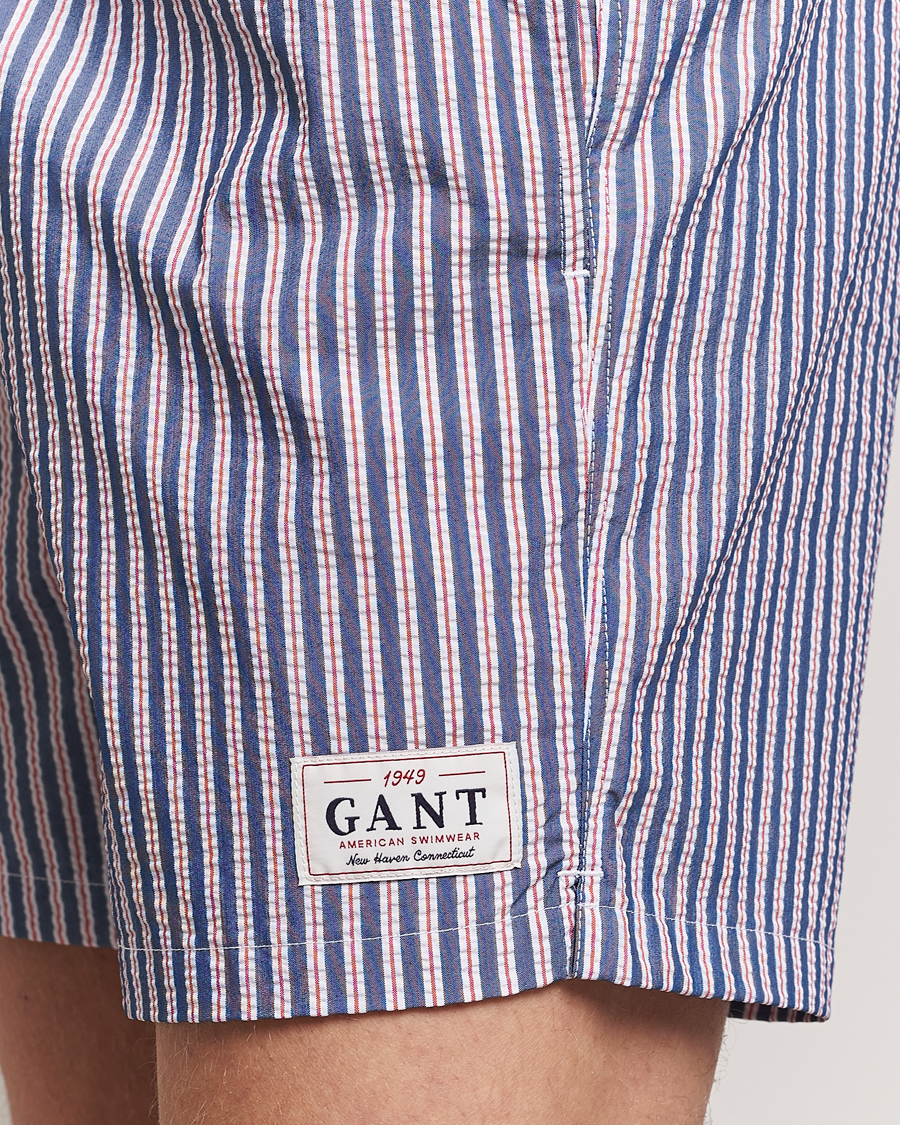 Mies | Uimahousut | GANT | Striped Seersucker Swimshorts Deep Blue