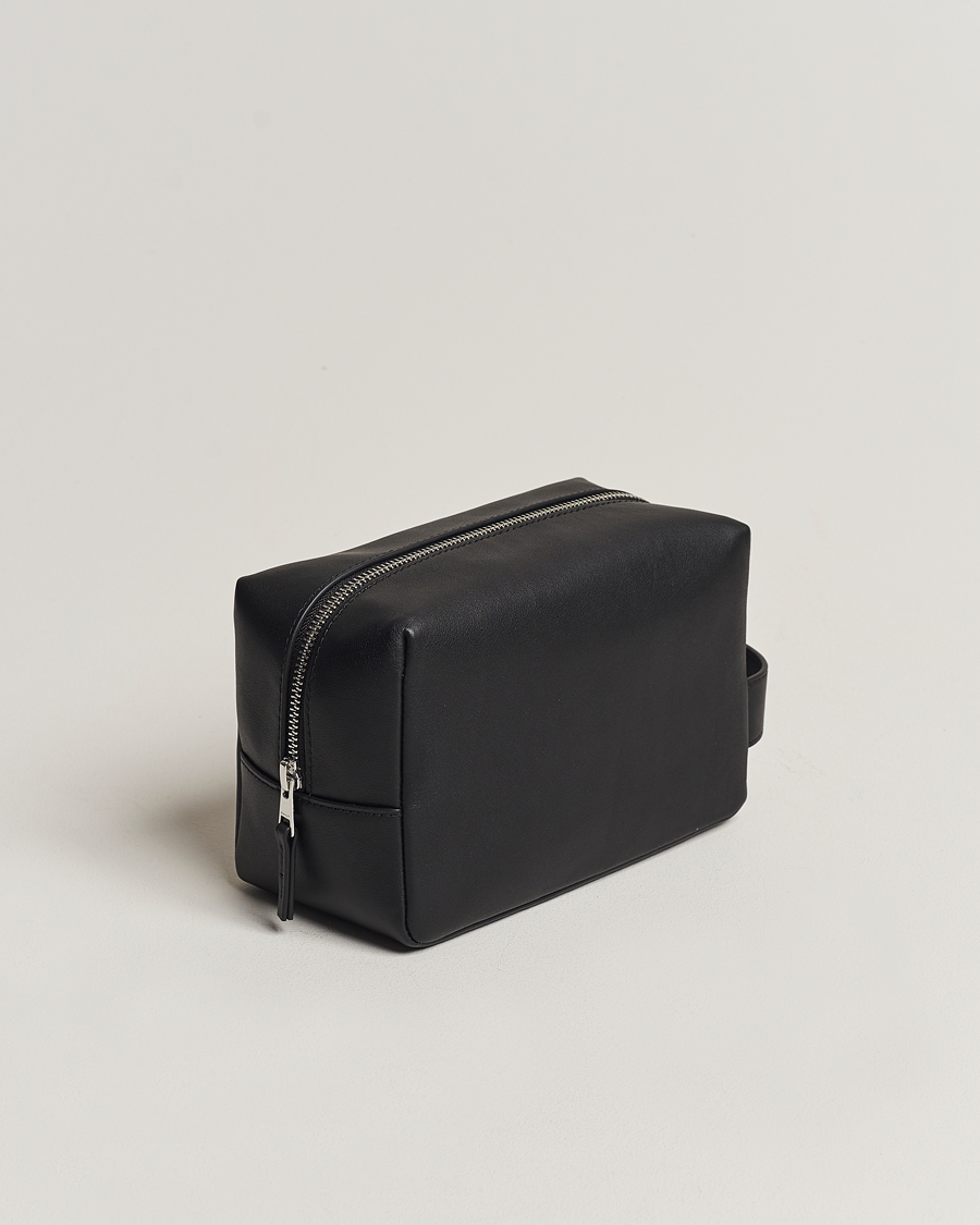 Mies | Preppy Authentic | GANT | Leather Wash Bag Black