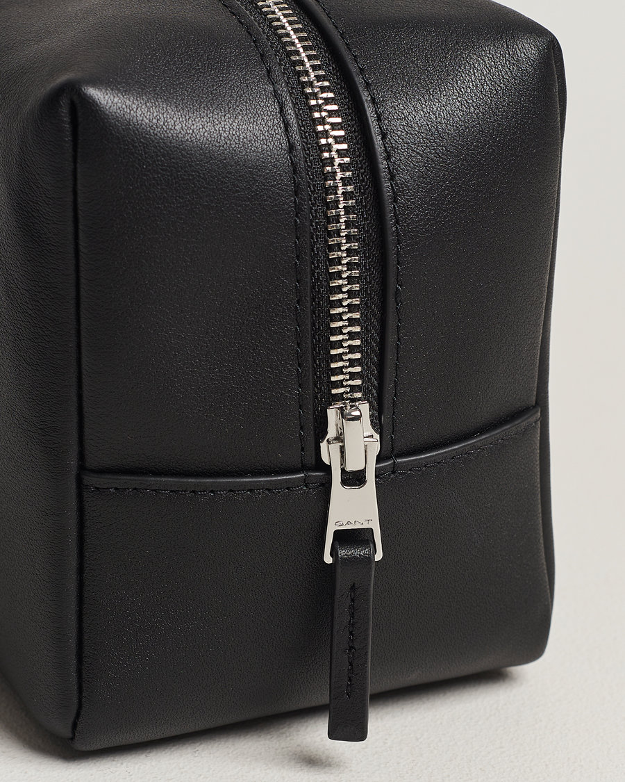 Mies | GANT Leather Wash Bag Black | GANT | Leather Wash Bag Black
