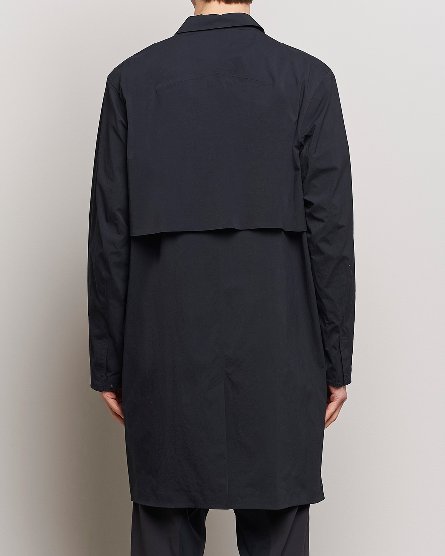 Mies | Takit | Arc'teryx Veilance | Incenter Weather Protection Coat Black