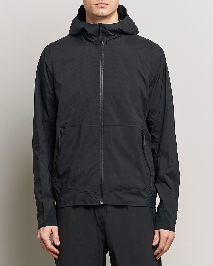 Mies | Takit | Arc'teryx Veilance | Demlo Hooded Jacket Black