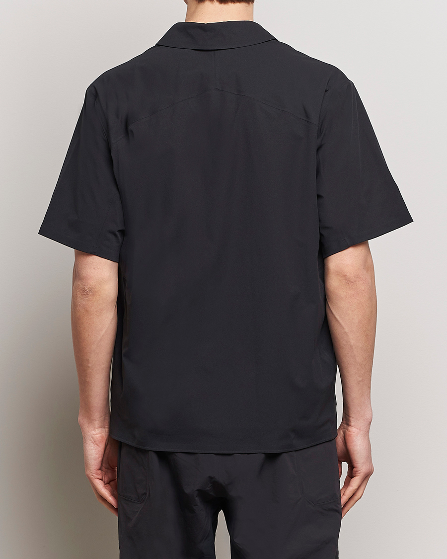 Mies | Kauluspaidat | Arc'teryx Veilance | Field Short Sleeve Shirt Black