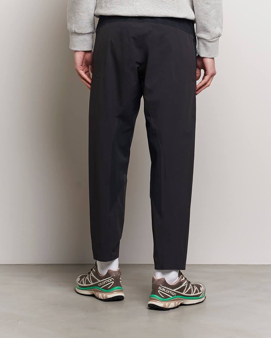 Mies | Housut | Arc'teryx Veilance | Secant Lightweight Casual Pants Black