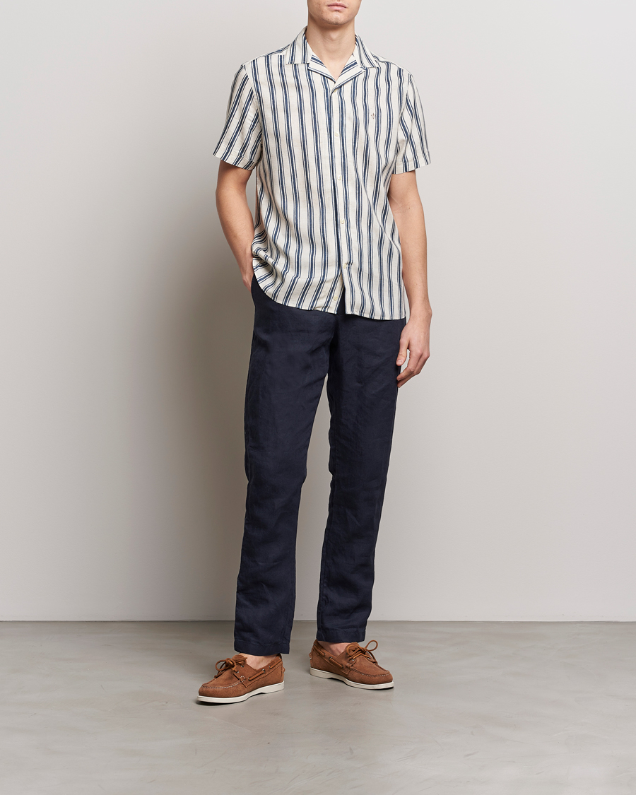 Mies | Kauluspaidat | Morris | Printed Short Sleeve Shirt Navy/Beige