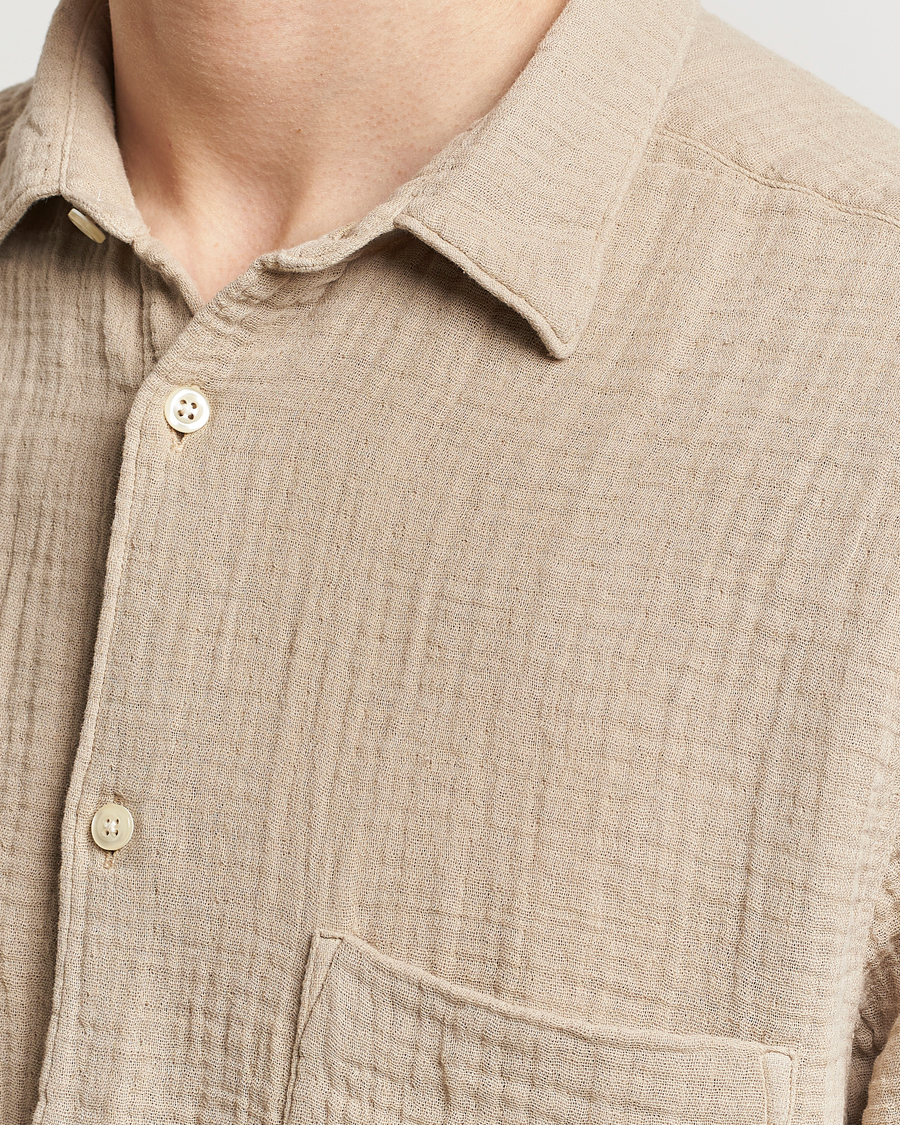 Mies | Kauluspaidat | Oscar Jacobson | Short Sleeve City Crepe Cotton Shirt Beige