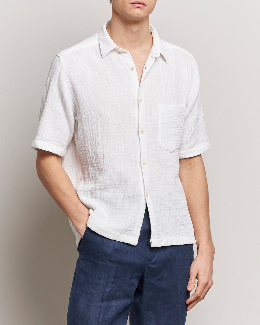 Mies | Lyhythihaiset kauluspaidat | Oscar Jacobson | Short Sleeve City Crepe Cotton Shirt White