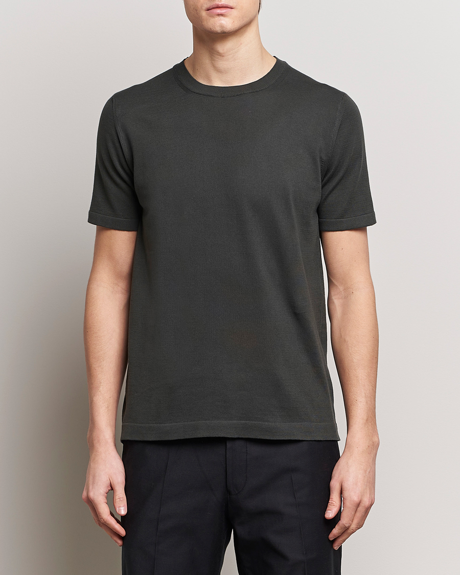 Mies |  | Oscar Jacobson | Brian Knitted Cotton T-Shirt Olive