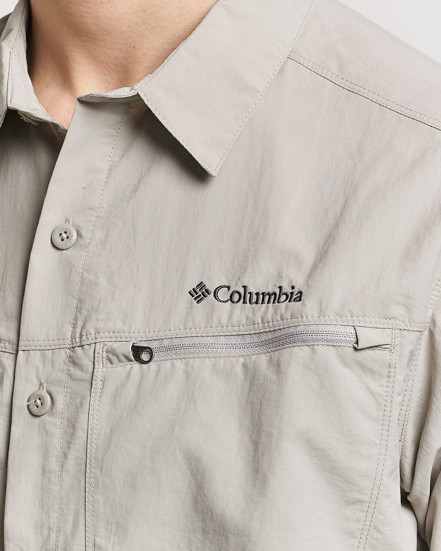 Mies | Kauluspaidat | Columbia | Mountaindale Short Sleeve Outdoor Shirt Flint Grey