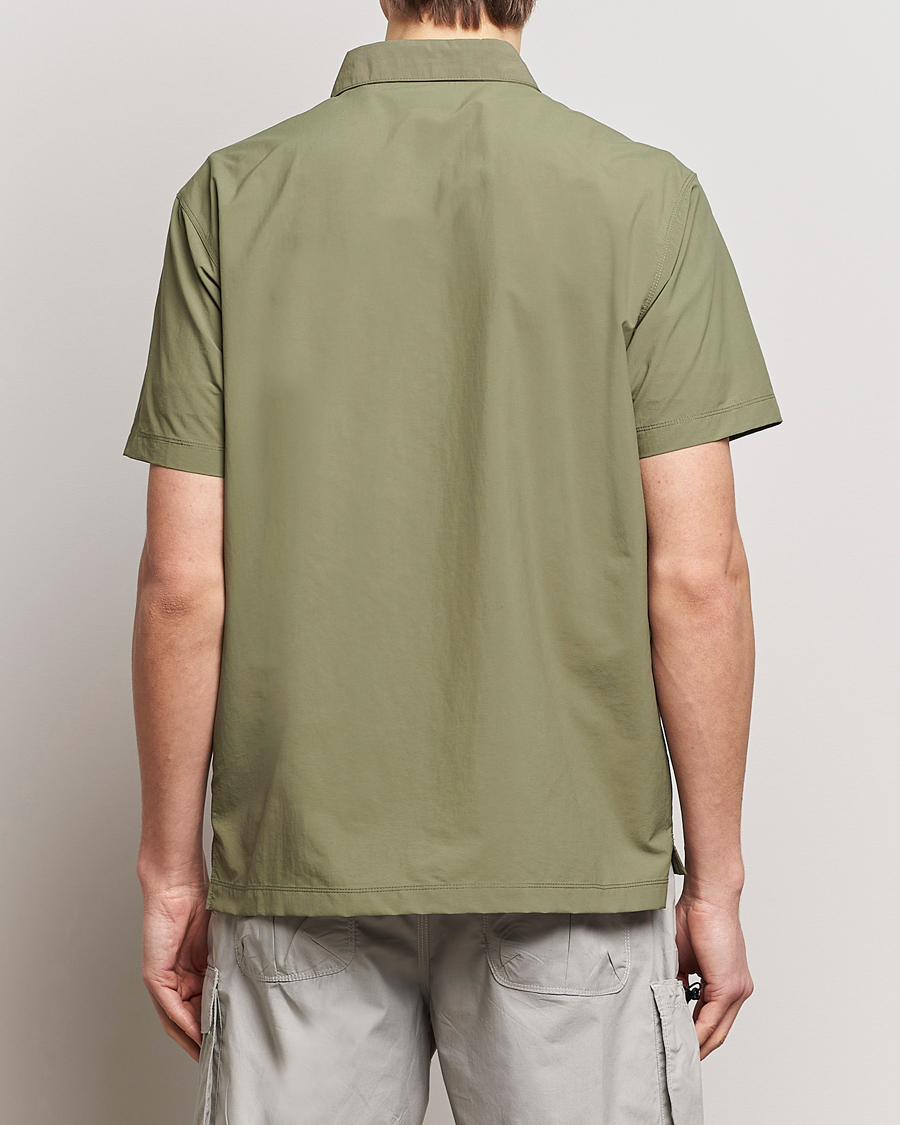 Mies | Kauluspaidat | Columbia | Mountaindale Short Sleeve Outdoor Shirt Stone Green