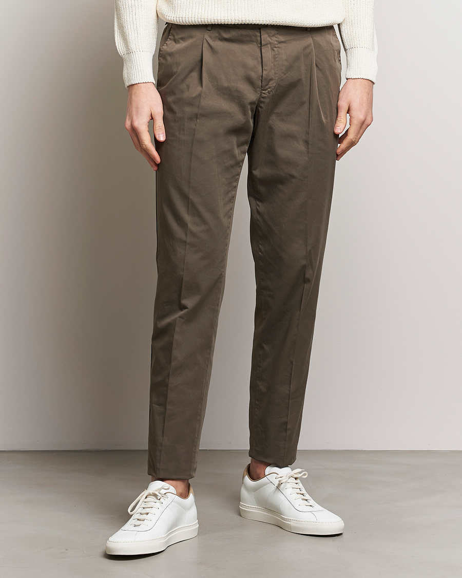 Mies | Housut | PT01 | Slim Fit Garment Dyed Stretch Chinos Dark Brown