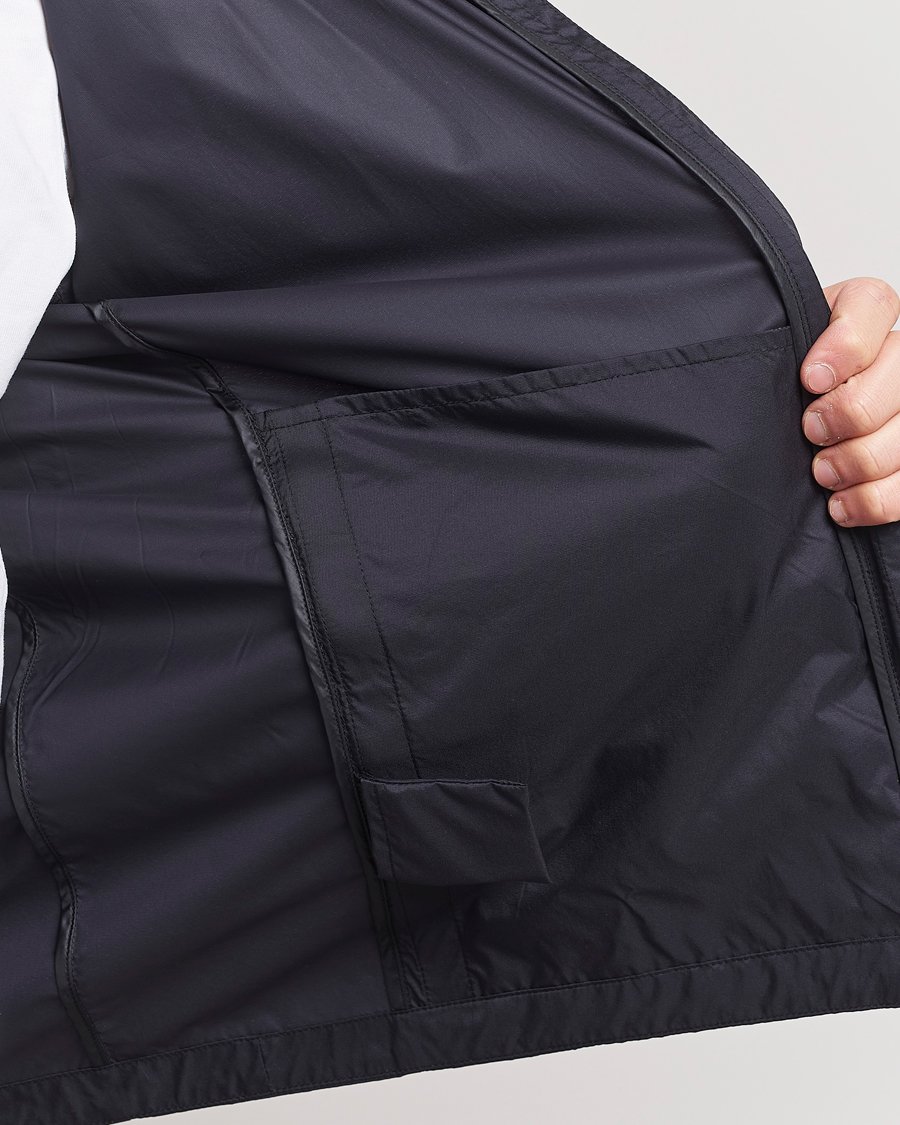 Mies | Takit | UBR | Emperor Lightweight Hooded Jacket Navy