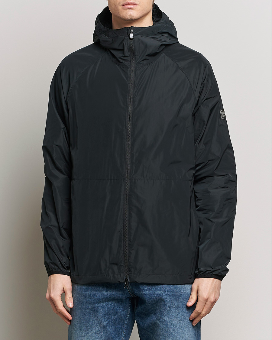 Mies | Takit | Barbour International | Beckett Showerproof Jacket Black