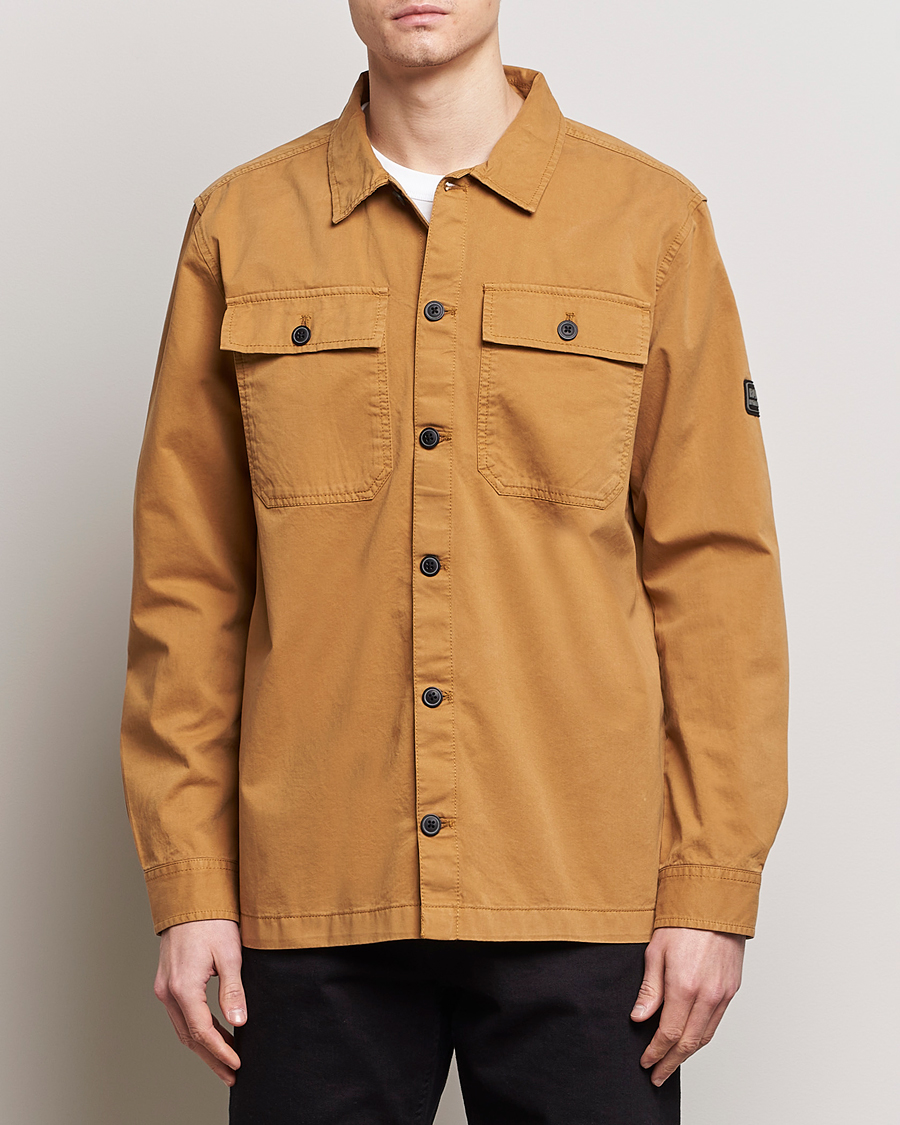 Mies | Kauluspaidat | Barbour International | Adey Cotton Pocket Overshirt Desert