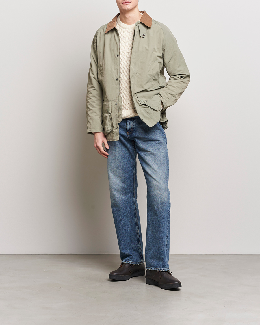 Mies | Takit | Barbour Lifestyle | Ashby Showerproof Jacket Dusty Green