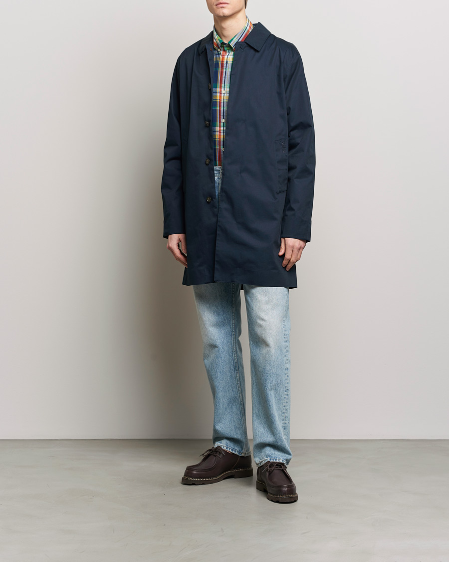 Mies | Takit | Barbour Lifestyle | Rokig Waterproof Car Coat Navy