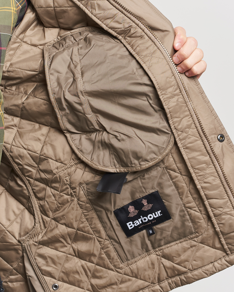 Mies | Takit | Barbour Lifestyle | Ashby Quilted Jacket Timberwolf