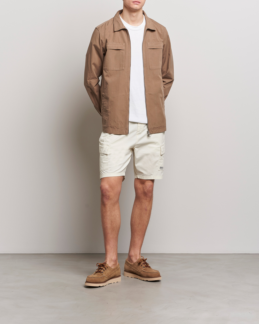 Mies | Kauluspaidat | Barbour Lifestyle | Glendale Cotton Zip Overshirt Military Brown