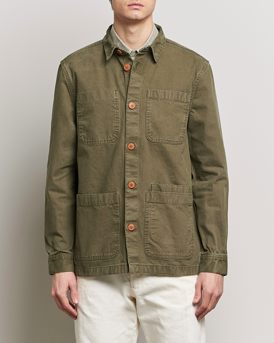 Mies | Best of British | Barbour Lifestyle | Chesterwood Overshirt Pale Sage