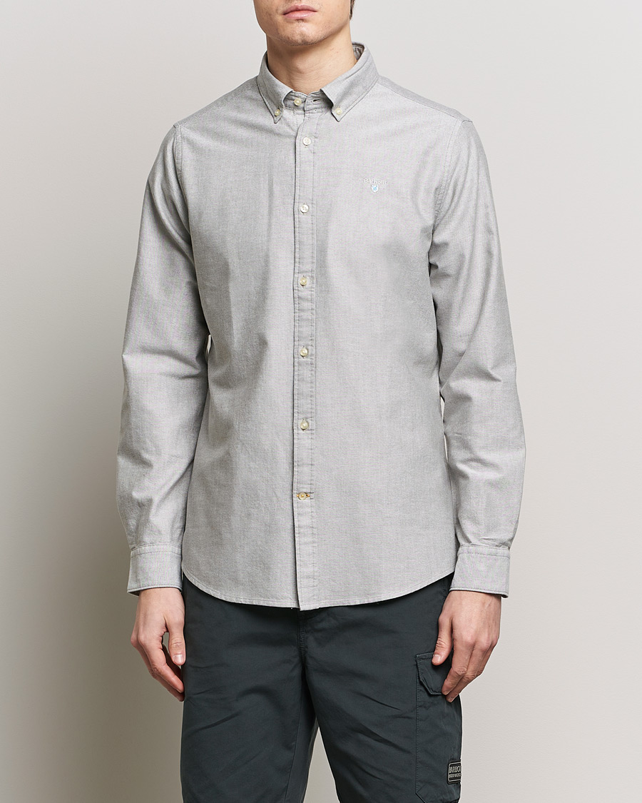Mies | Rennot | Barbour Lifestyle | Tailored Fit Oxtown Shirt Pale Sage
