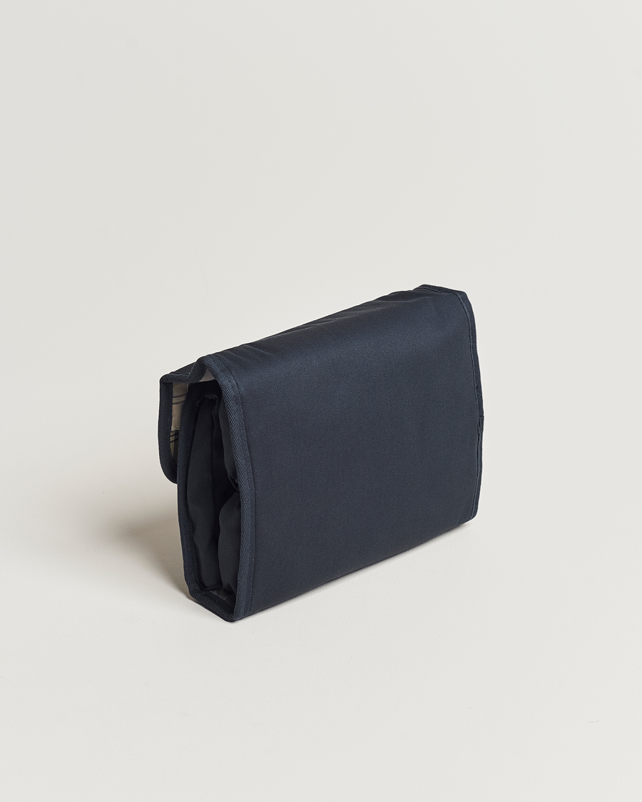 Mies | Barbour Lifestyle Cascade Hanging Washbag Navy | Barbour Lifestyle | Cascade Hanging Washbag Navy