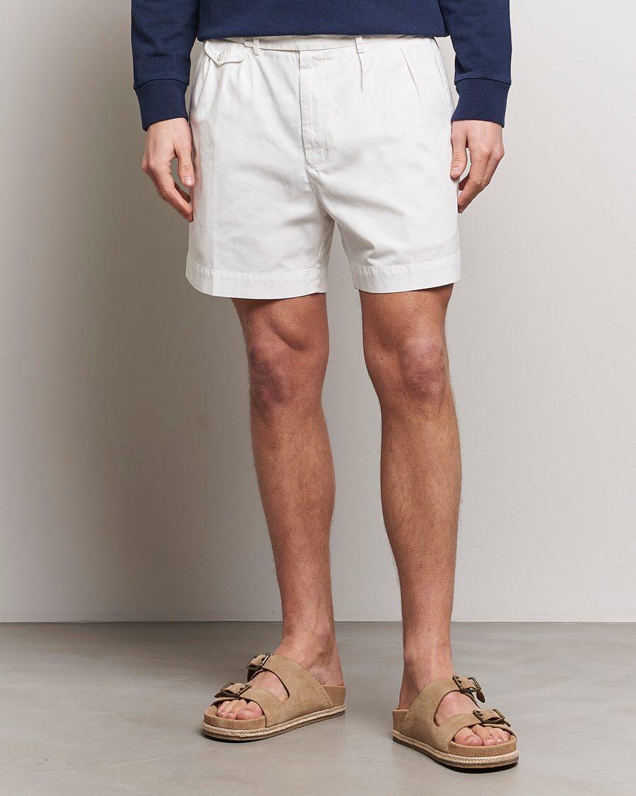 Mies | Shortsit | Polo Ralph Lauren | Pleated Featherweight Twill Shorts Deckwash White