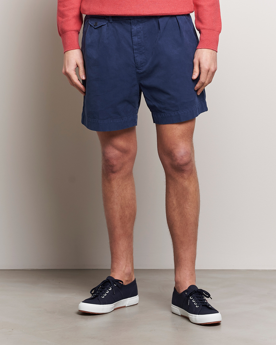 Mies | Chino-shortsit | Polo Ralph Lauren | Pleated Featherweight Twill Shorts Newport Navy