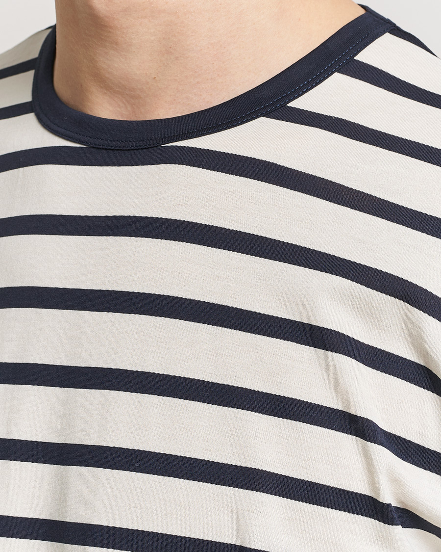 Mies | T-paidat | Sunspel | Striped Crew Neck Cotton Tee Ecru/Navy