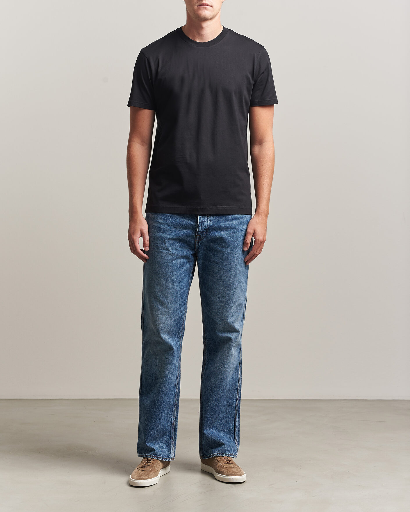 Mies | T-paidat | Sunspel | Riviera Midweight T-Shirt Black