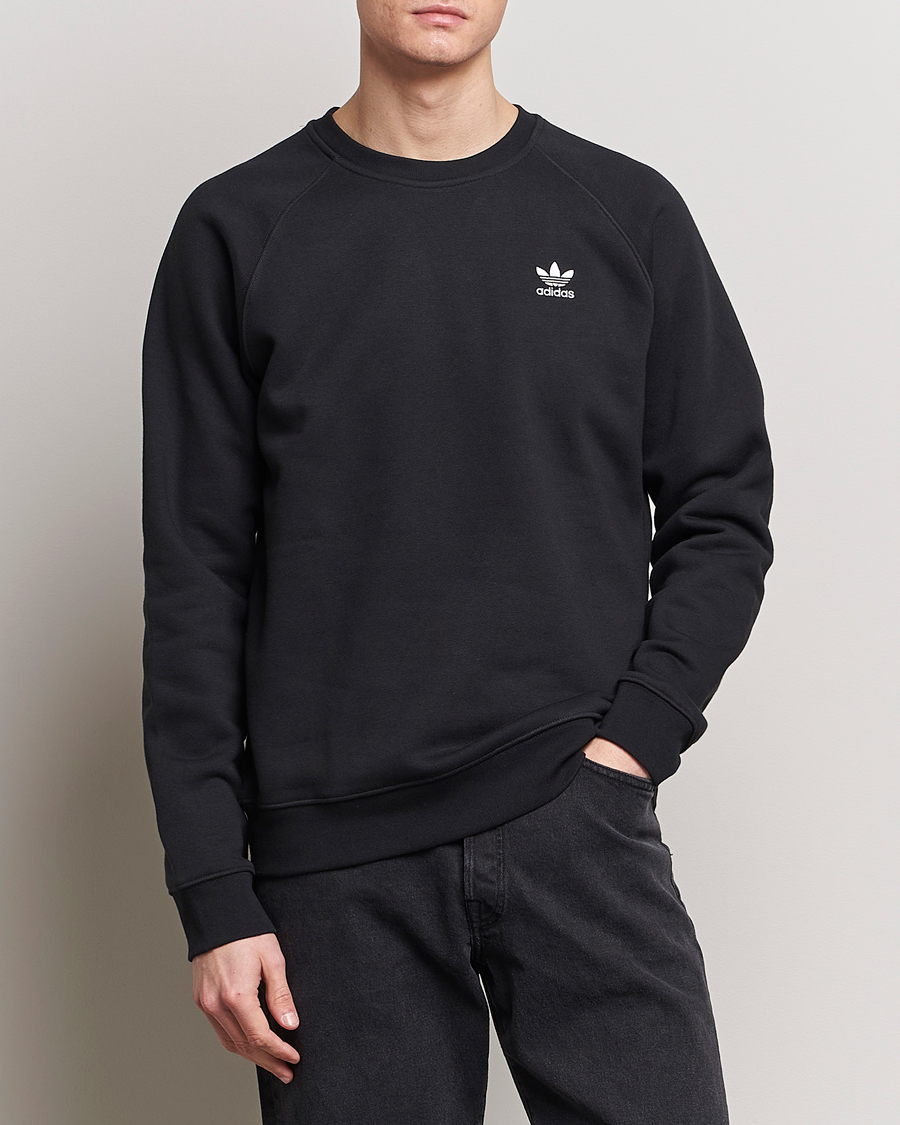 Mies | Puserot | adidas Originals | Essential Crew Neck Sweatshirt Black