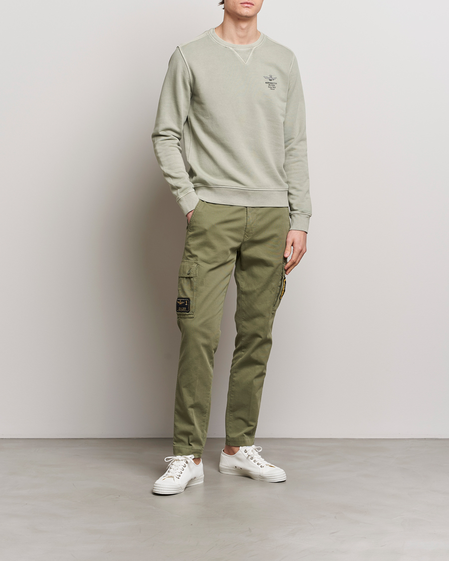Mies | Puserot | Aeronautica Militare | Washed Crew Neck Sweatshirt Sage Green