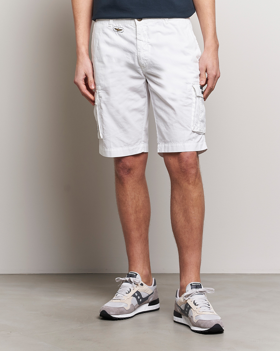 Mies | Shortsit | Aeronautica Militare | BE066 Cargo Shorts Off White