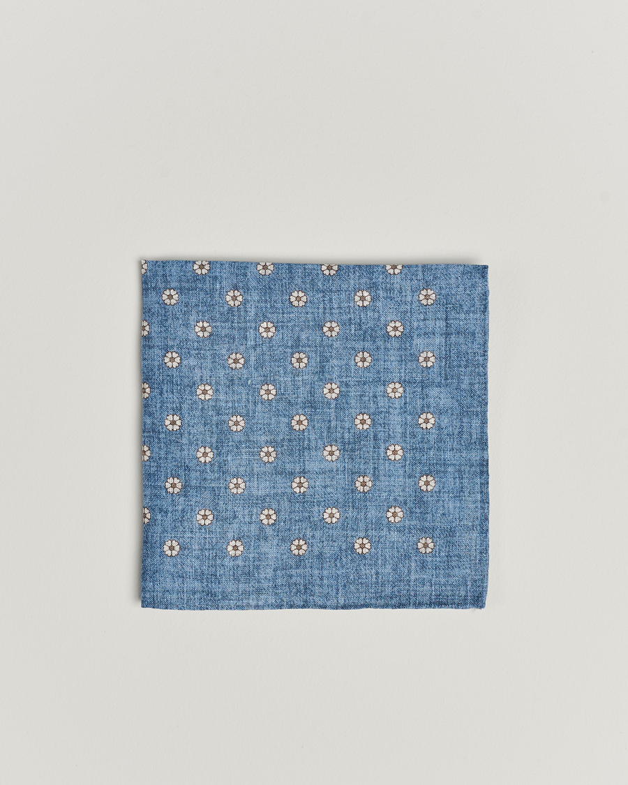 Mies | Amanda Christensen Linen Printed Flower Pocket Square Blue | Amanda Christensen | Linen Printed Flower Pocket Square Blue