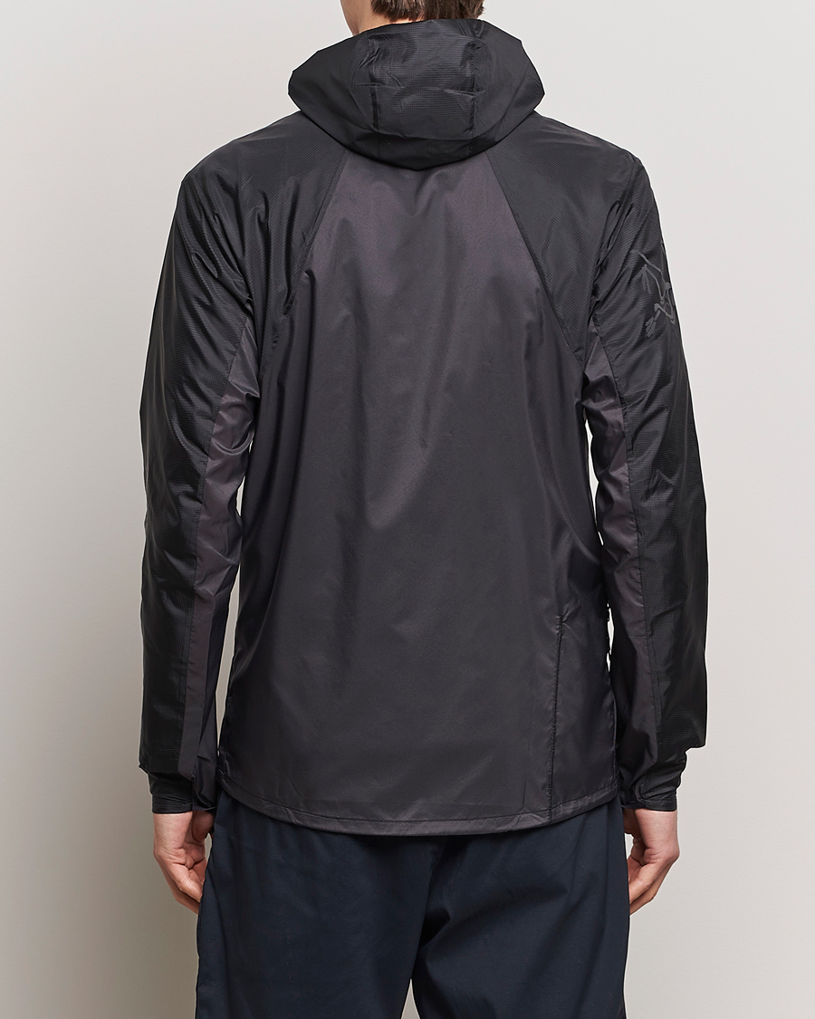 Mies | Takit | Arc'teryx | Norvan Windshell Hooded Jacket Black/Graphite