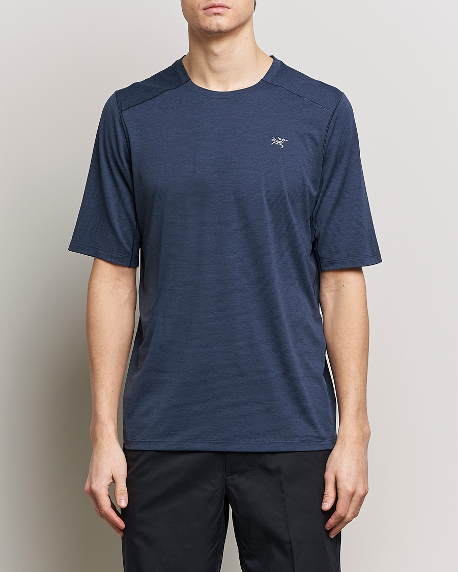 Mies | T-paidat | Arc'teryx | Cormac Crew Neck T-Shirt Black Sapphire Heather