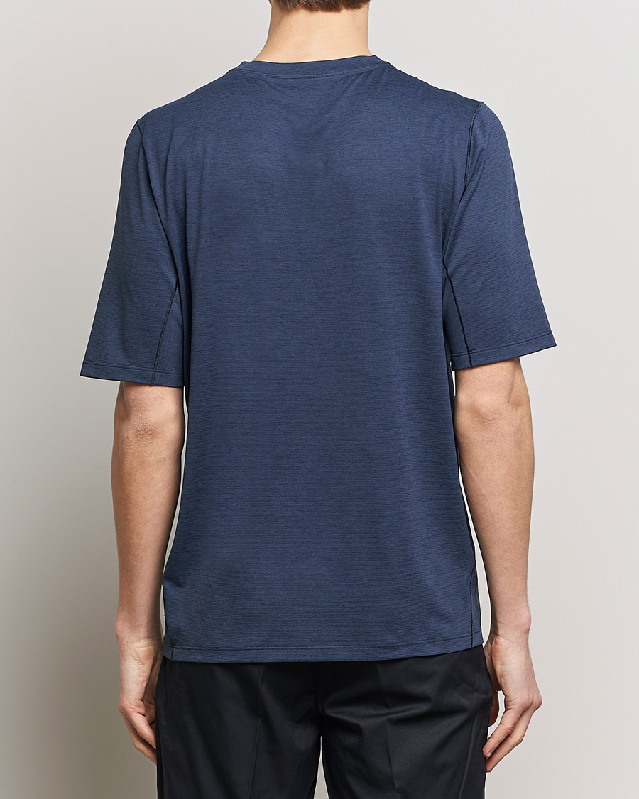 Mies | T-paidat | Arc'teryx | Cormac Crew Neck T-Shirt Black Sapphire Heather