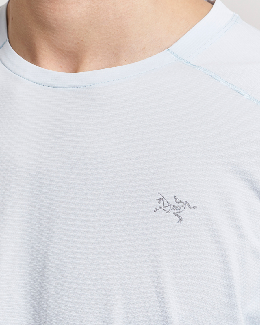 Mies | T-paidat | Arc'teryx | Cormac Crew Neck T-Shirt Daybreak Heather