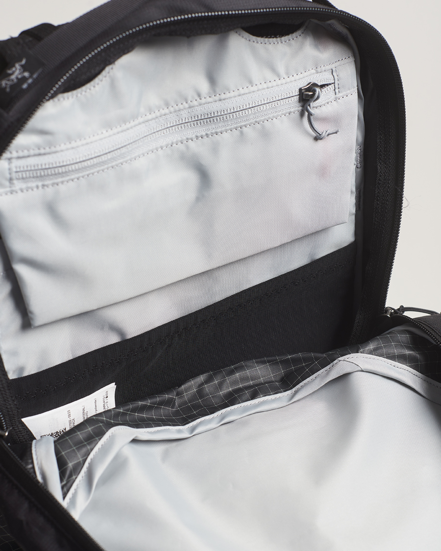 Mies | Arc'teryx Aerios 18L Backpack Black | Arc'teryx | Aerios 18L Backpack Black