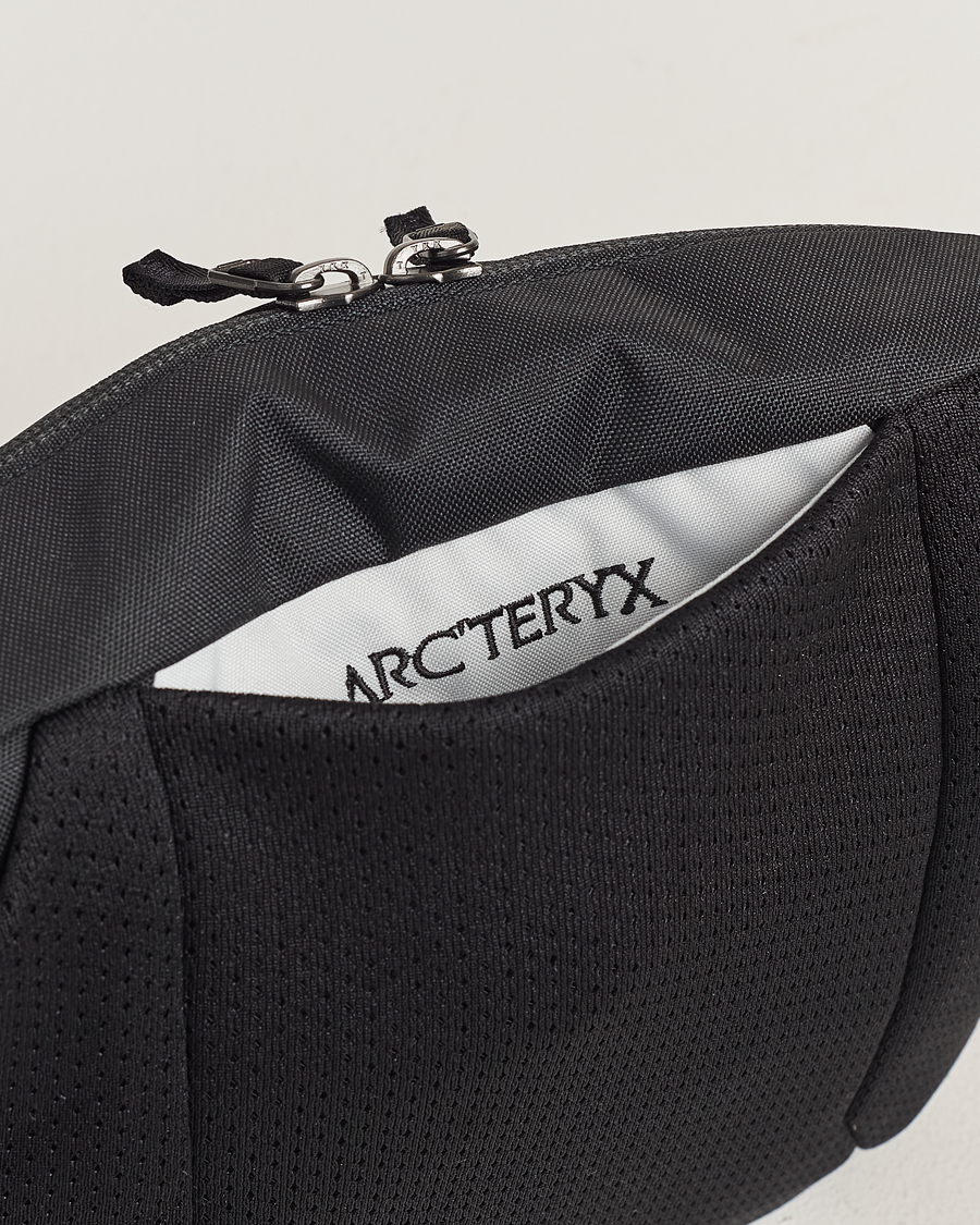 Mies | Arc'teryx Mantis 2 Waist Pack Black | Arc'teryx | Mantis 2 Waist Pack Black
