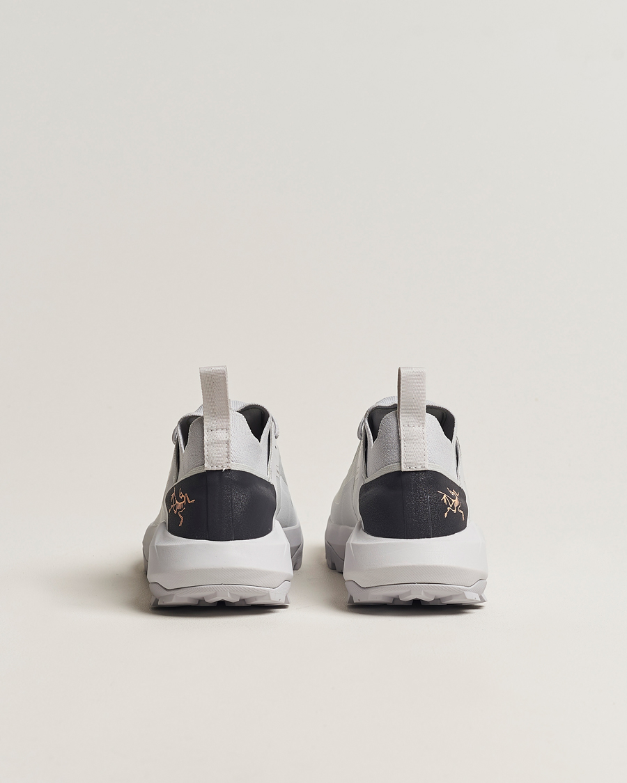 Mies | Arc'teryx Vertex Alpine Gore-Tex Sneakers Solitude/Graphite | Arc'teryx | Vertex Alpine Gore-Tex Sneakers Solitude/Graphite