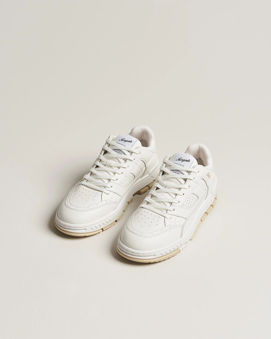 Mies |  | Axel Arigato | Area Lo Sneaker White