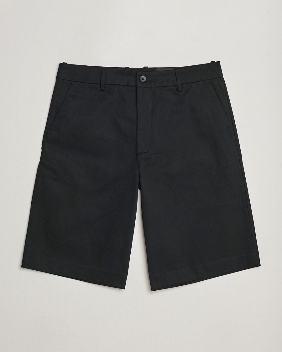 Mies | Shortsit | Axel Arigato | Axis Chino Shorts Black