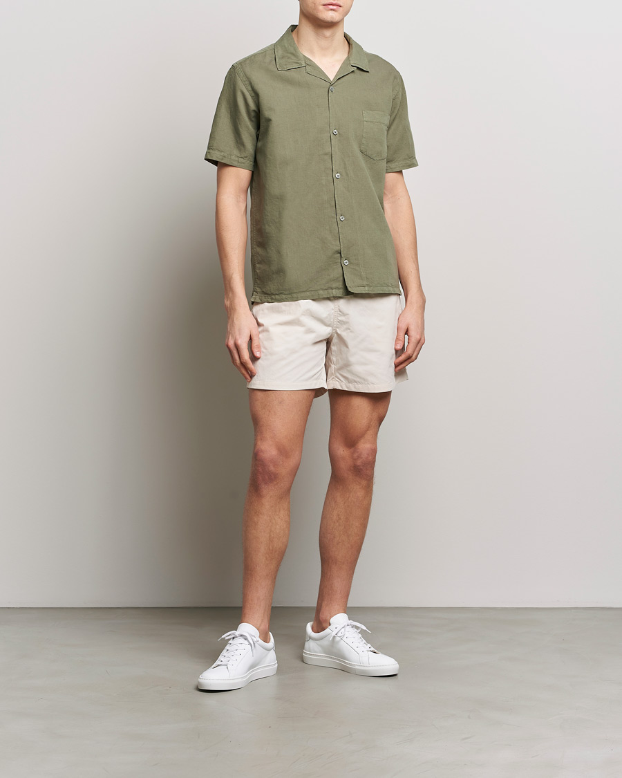 Mies | Kauluspaidat | Colorful Standard | Cotton/Linen Short Sleeve Shirt Dusty Olive