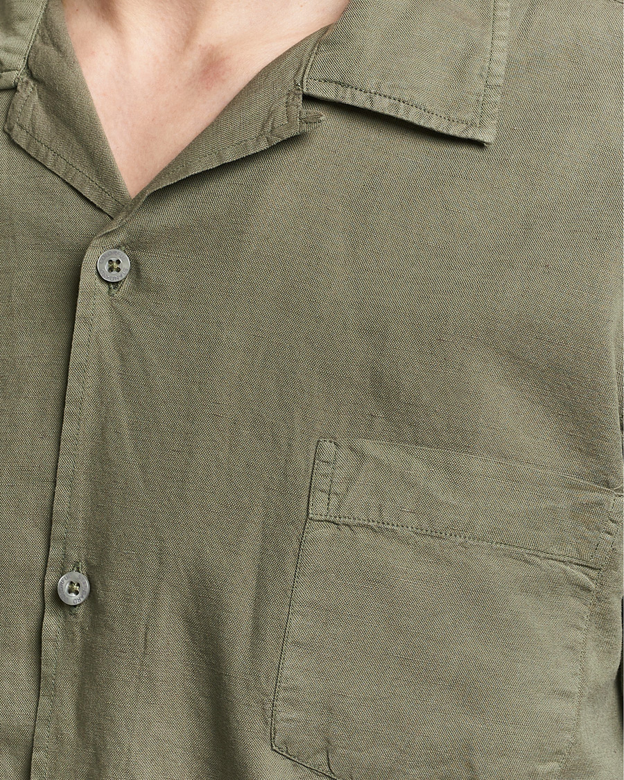 Mies | Kauluspaidat | Colorful Standard | Cotton/Linen Short Sleeve Shirt Dusty Olive
