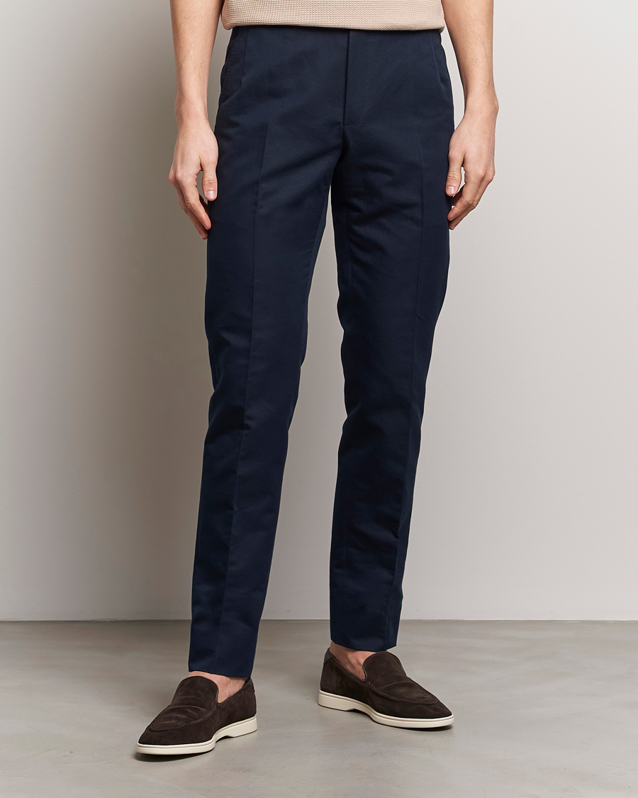 Mies | Quiet Luxury | Brioni | Cotton/Linen Sport Trousers Navy