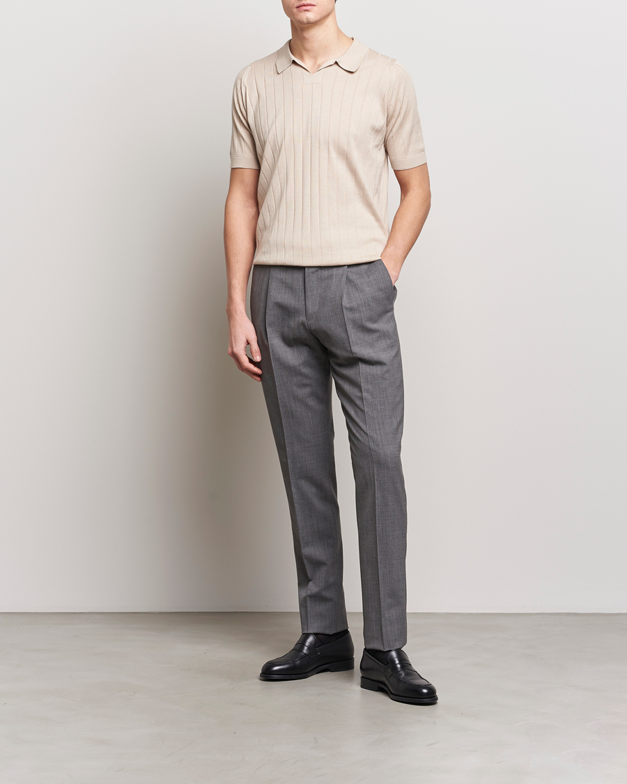 Mies | Pikeet | John Smedley | Roper Open Collar Sea Island Polo Almond