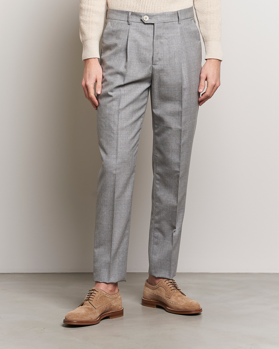 Mies |  | Brunello Cucinelli | Pleated Wool Trousers Light Grey