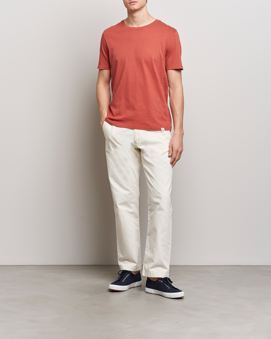 Mies | T-paidat | Merz b. Schwanen | Organic Cotton Washed Crew Neck T-Shirt Newman Red