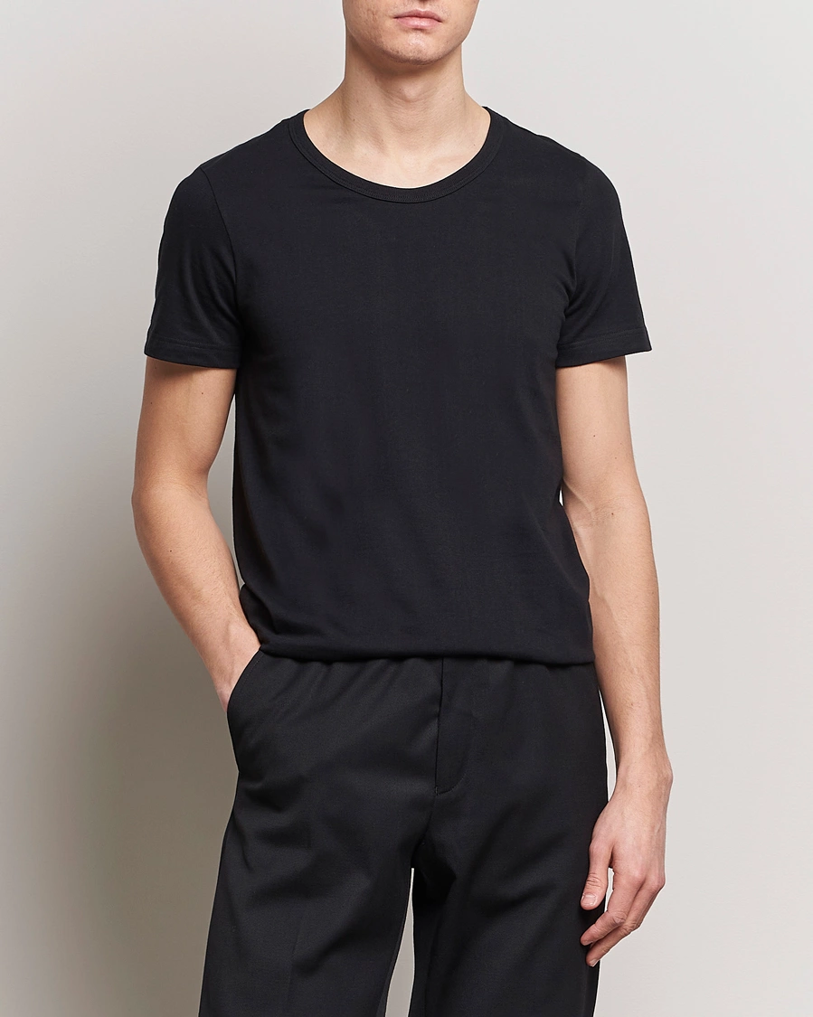 Mies | Lyhythihaiset t-paidat | Merz b. Schwanen | 1970s Classic Loopwheeled V-Neck T-Shirt Black