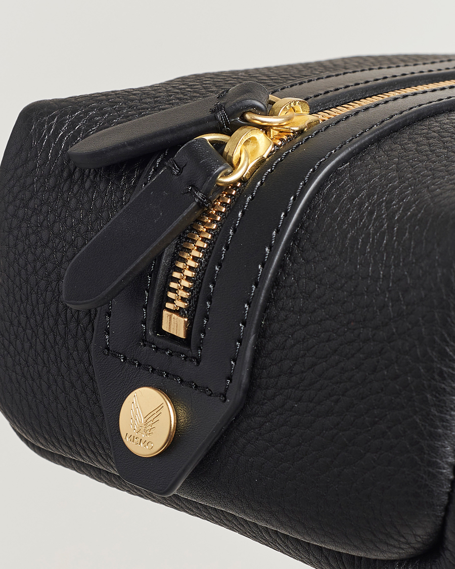 Mies | Laukut | Mismo | Groom Pebbled Leather Washbag Black